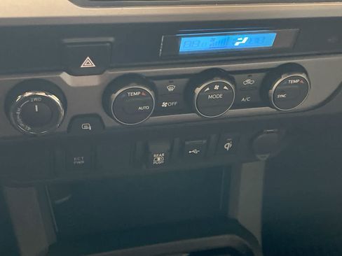 Used 2023 Toyota Tacoma TRD Off-Road w/ Black Out Package (TMS) AWD/4WD image 19