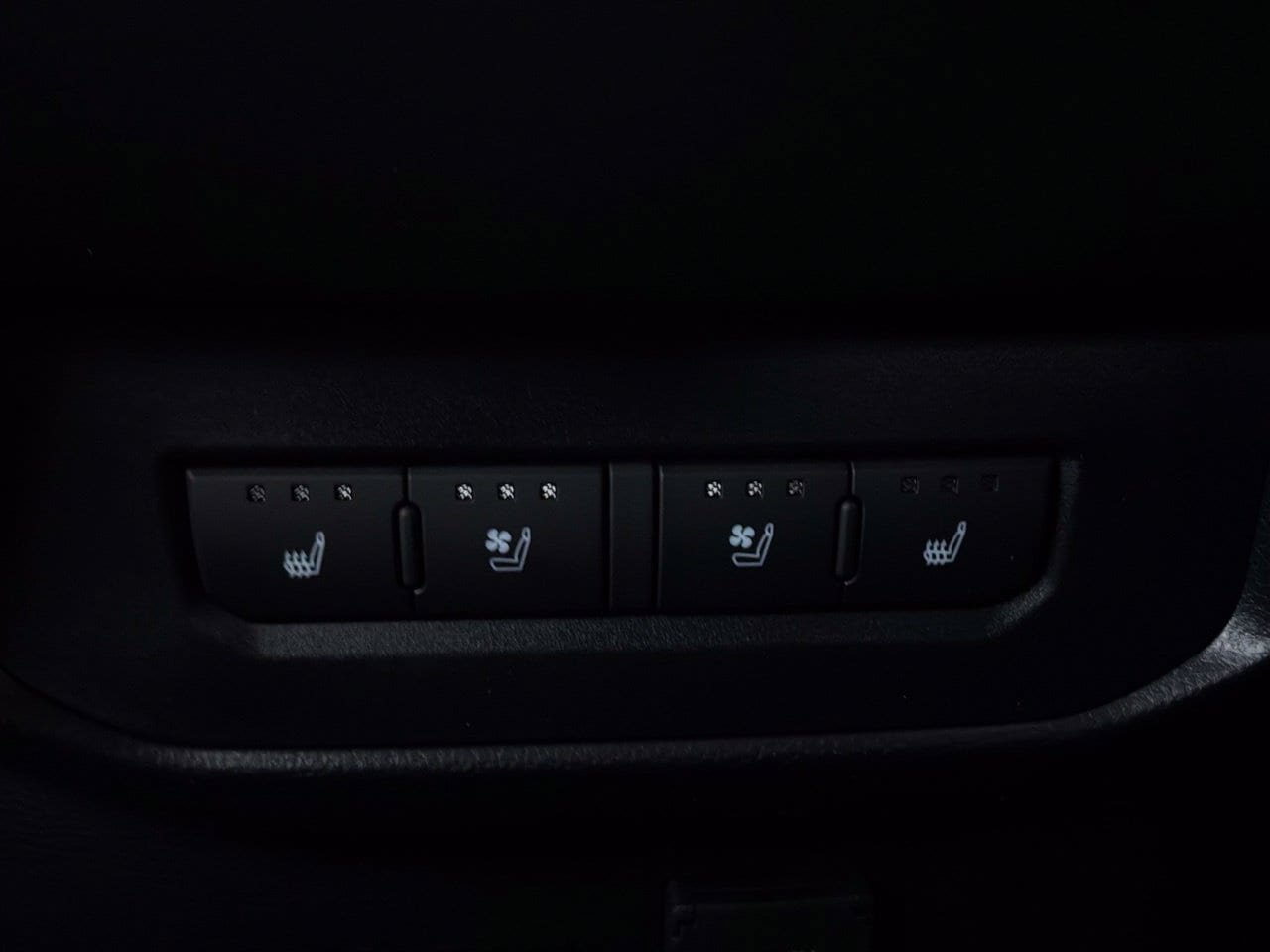 New 2026 Toyota Tundra Capstone AWD/4WD image 18