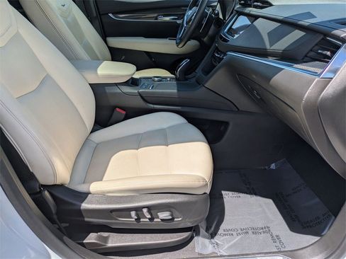 Used 2022 Cadillac XT5 Sportv w/ Technology Package image 30