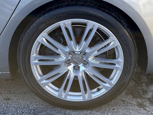 Used 2014 Audi A8 L 4.0T image 13