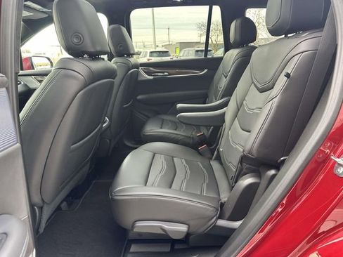 Certified 2025 Cadillac XT6 Sport w/ Platinum Package image 31