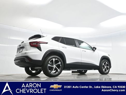 New 2026 Chevrolet Trax RS w/ Driver Confidence Package image 59