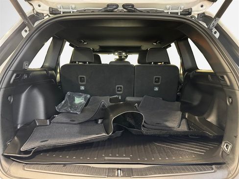 Used 2025 Jeep Grand Cherokee Laredo w/ Luxury Tech Group I image 22