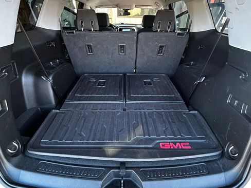 Used 2018 GMC Acadia SLE AWD/4WD image 27