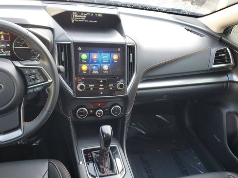 Used 2022 Subaru Crosstrek 2.5i Limited w/ Moonroof Package 2 AWD/4WD image 19
