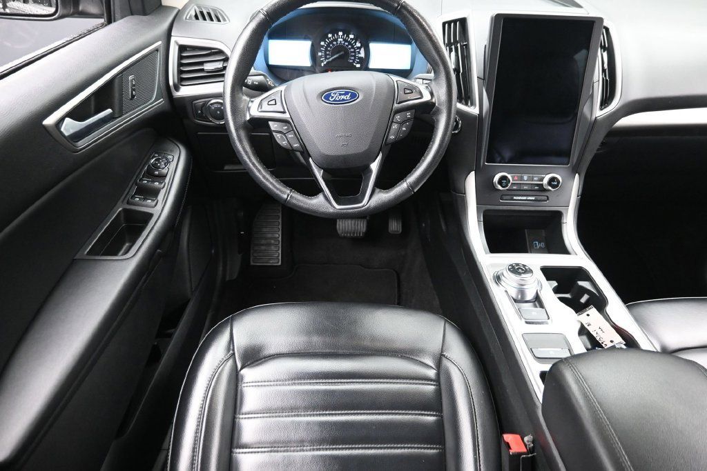Used 2024 Ford Edge SEL AWD/4WD image 14