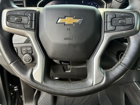 Used 2024 Chevrolet Silverado 2500 LTZ w/ LTZ Convenience Package AWD/4WD image 30