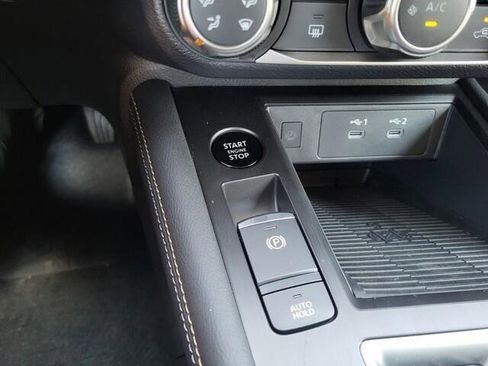 New 2025 Nissan Kicks SV w/ SV Premium Package image 20