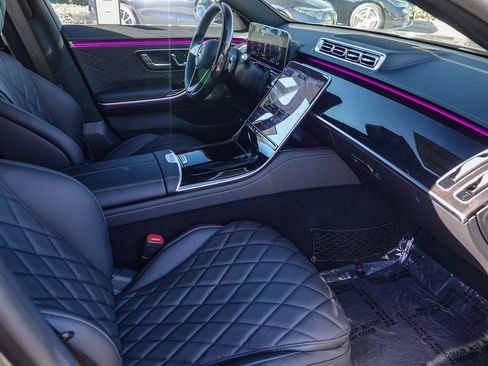 New 2024 Mercedes-Benz S 580e S 580e image 15