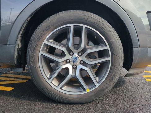 Used 2017 Ford Explorer Sport image 11