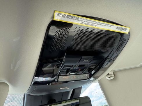 Used 2024 Lexus RX 350 Premium image 25