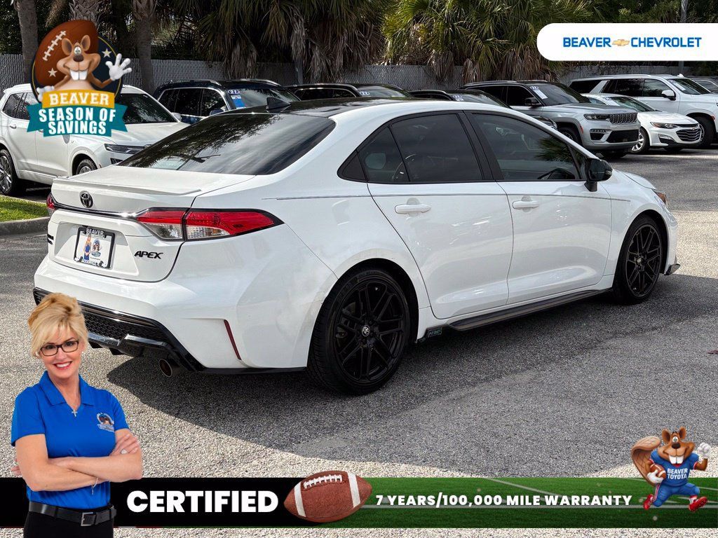 Used 2021 Toyota Corolla SE FWD image 7