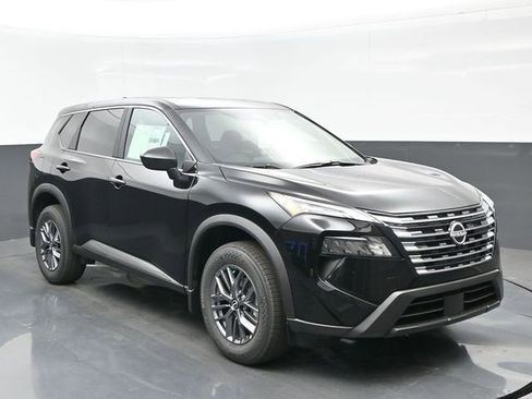 New 2026 Nissan Rogue S AWD/4WD image 8