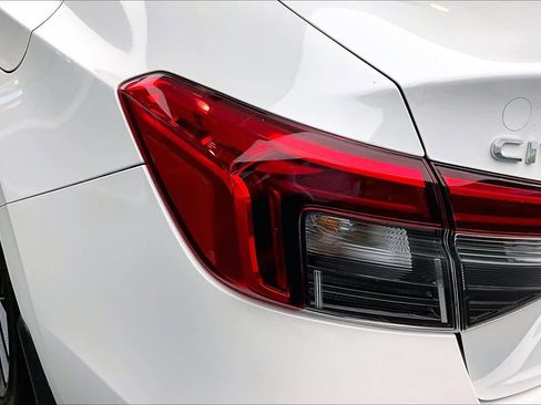 Used 2023 Honda Civic Sport image 26