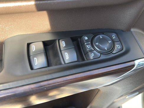 Used 2023 GMC Sierra 2500 SLT w/ Texas SLT Premium Package image 20