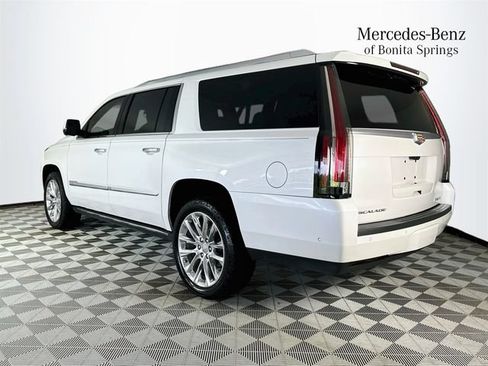 Used 2019 Cadillac Escalade ESV Platinum AWD/4WD image 5