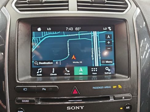 Used 2018 Ford Explorer Limited AWD/4WD image 21