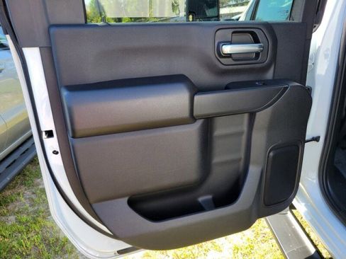 Used 2025 GMC Sierra 3500 Pro AWD/4WD image 22