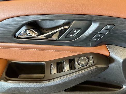 Used 2019 Chevrolet Traverse High Country w/ LPO, Floor Liner Package image 18