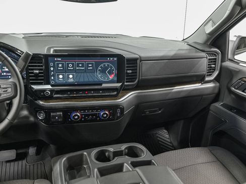 Used 2026 GMC Sierra 1500 SLE AWD/4WD image 30