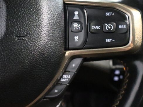 Used 2023 RAM 3500 Limited AWD/4WD image 40