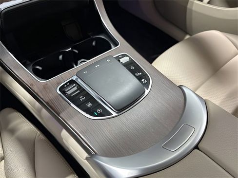 Certified 2022 Mercedes-Benz GLC 300 4MATIC image 26