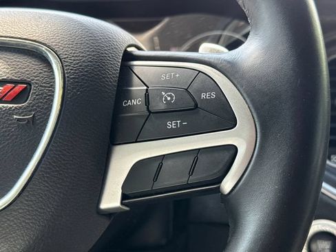 Used 2015 Dodge Charger SXT RWD image 22