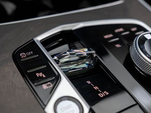 New 2026 BMW X5 xDrive50e w/ Executive Package image 23