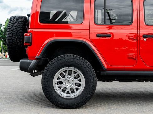 Used 2021 Jeep Wrangler Unlimited Rubicon w/ Uconnect 4C Nav & Sound Group AWD/4WD image 13
