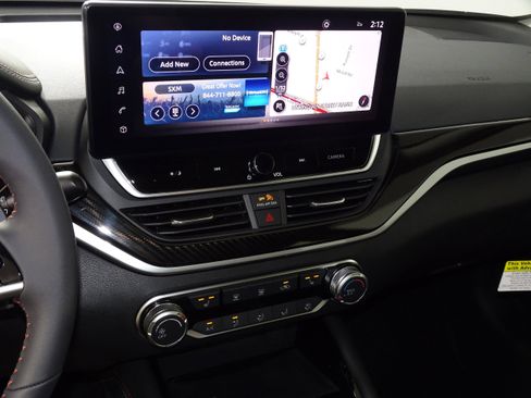 New 2025 Nissan Altima 2.5 SR image 13