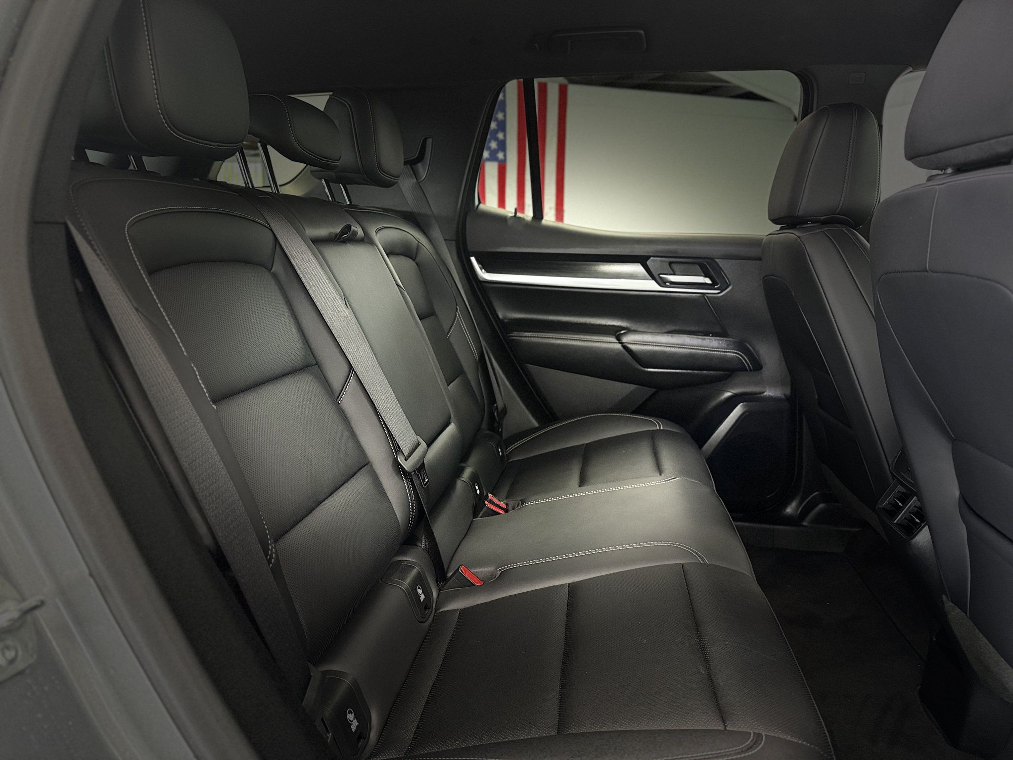 Used 2026 GMC Terrain Elevation w/ Elevation Premium Package AWD/4WD image 30