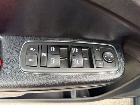 Used 2013 Chrysler 300 S AWD/4WD image 12