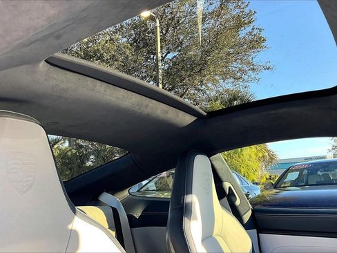 Used 2025 Porsche 911 Carrera 4 GTS image 22