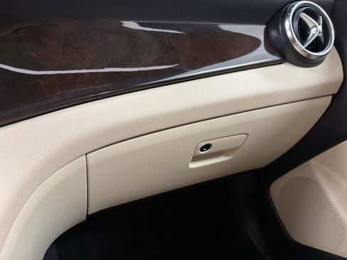 Used 2019 Mercedes-Benz CLA 250 image 23