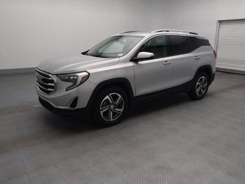 Used 2020 GMC Terrain SLT AWD/4WD image 2