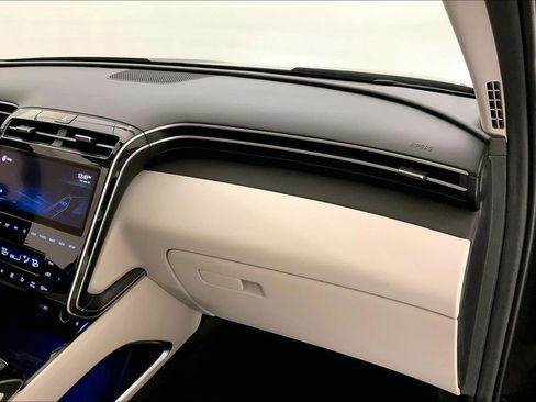 Used 2022 Hyundai Tucson Limited image 23