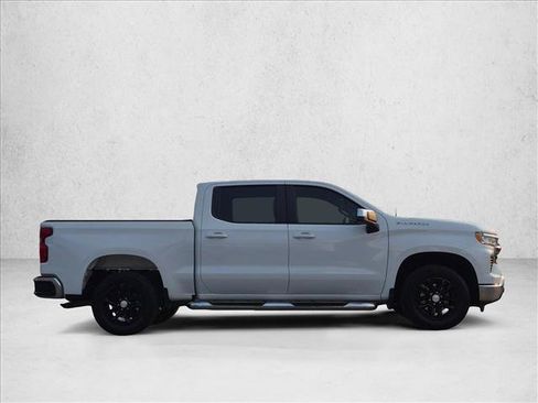 Used 2024 Chevrolet Silverado 1500 LT RWD image 4