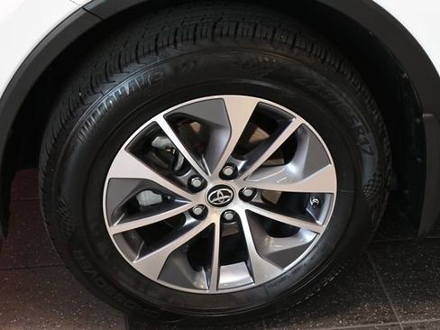 Certified 2016 Toyota RAV4 XLE image 16