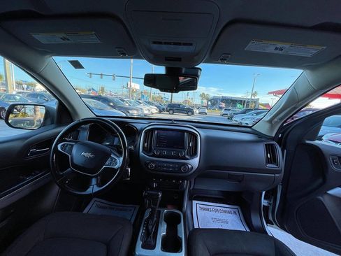 Used 2021 Chevrolet Colorado LT w/ Fleet Safety Package RWD image 15
