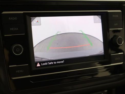 Used 2022 Volkswagen Tiguan S AWD/4WD image 32