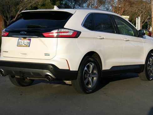Used 2019 Ford Edge SEL w/ Equipment Group 201A image 5