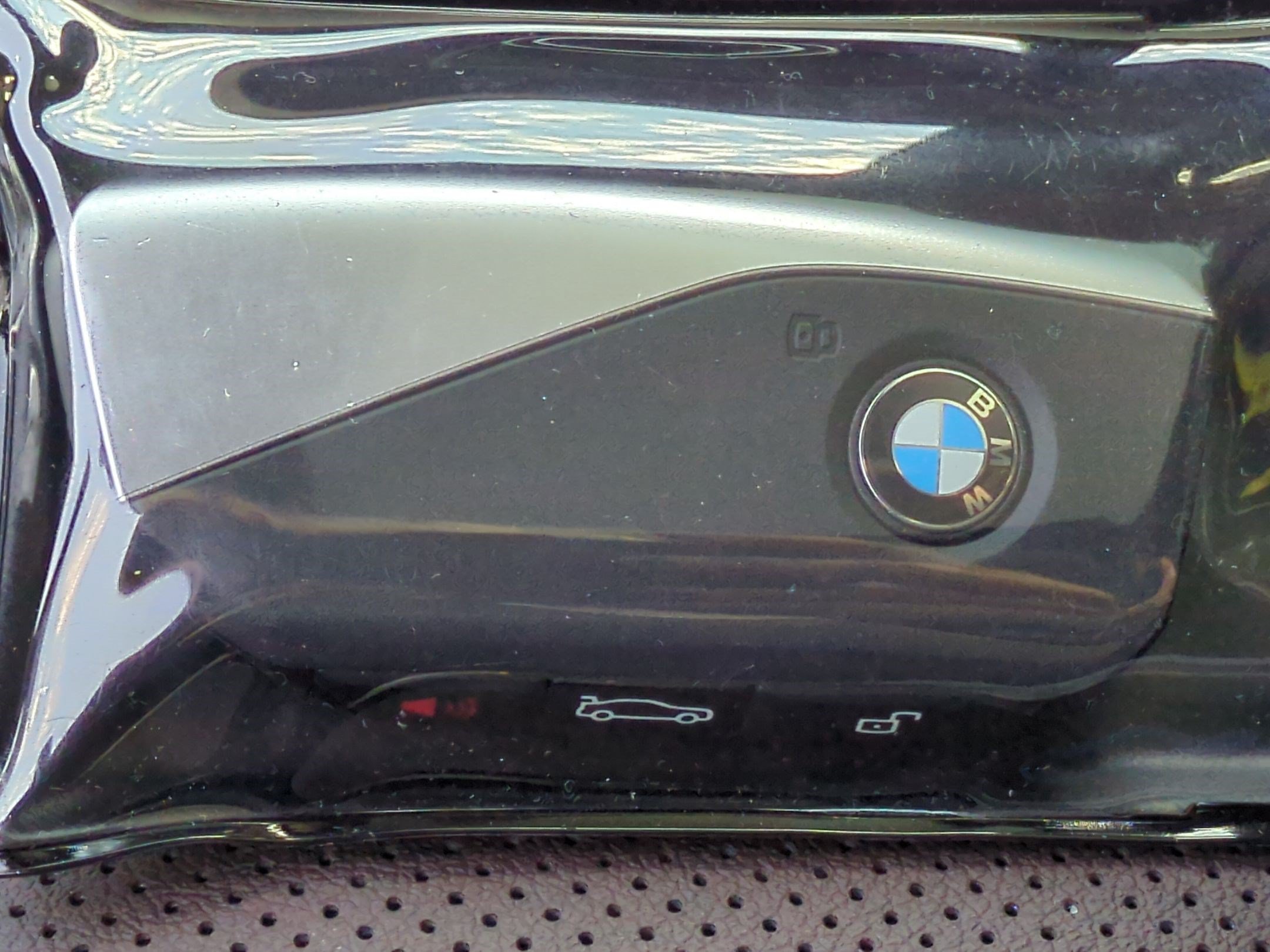 Certified 2024 BMW iX xDrive50 w/ Premium Package AWD/4WD image 35