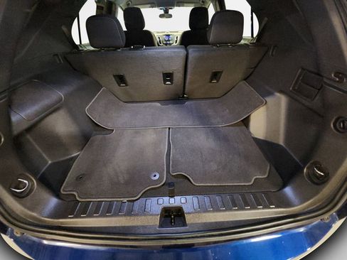 Used 2023 Chevrolet Equinox LT image 25