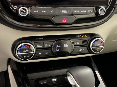 Used 2023 Kia Soul EX FWD image 22