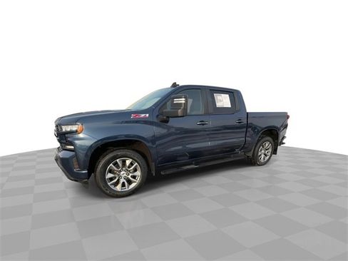 Certified 2021 Chevrolet Silverado 1500 RST image 4