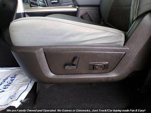 Used 2020 RAM 1500 Warlock AWD/4WD image 15