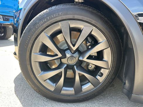 Used 2022 Tesla Model X AWD/4WD image 14