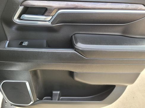 Certified 2023 Chevrolet Silverado 1500 LTZ w/ Technology Package image 14