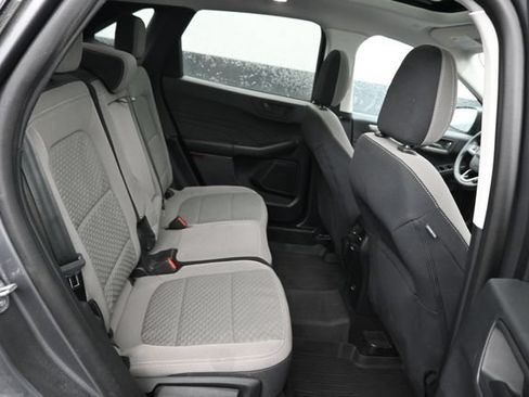 Used 2022 Ford Escape SE w/ SE Sport Appearance Package AWD/4WD image 8