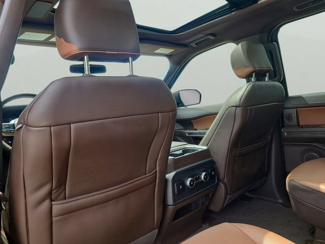 Used 2022 Ford Expedition King Ranch AWD/4WD image 8